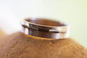 Wedding gold ring for men